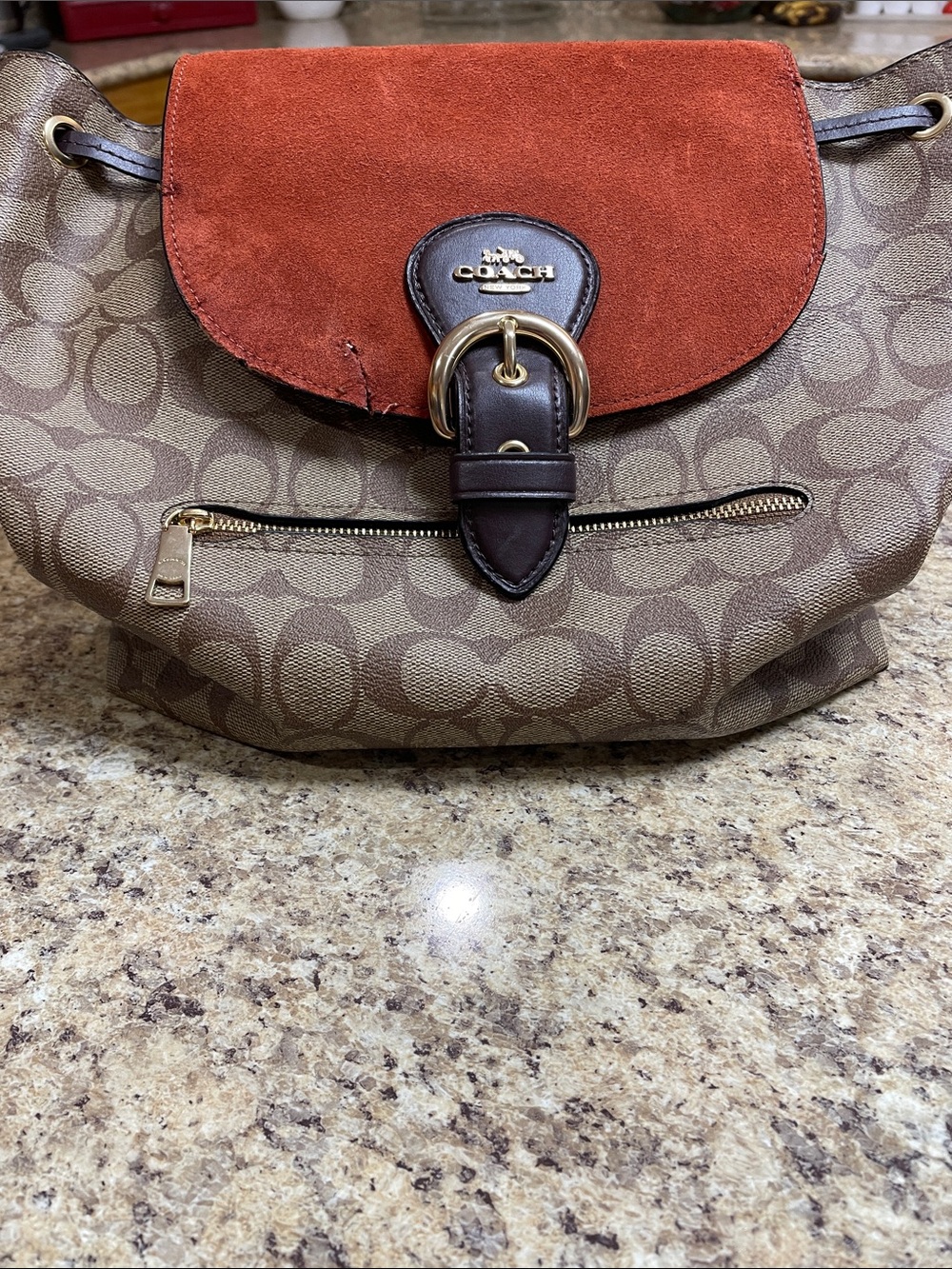Coach Kleo Backpack in Signature Canvas. GUC w/ flaw* Authentic C5693